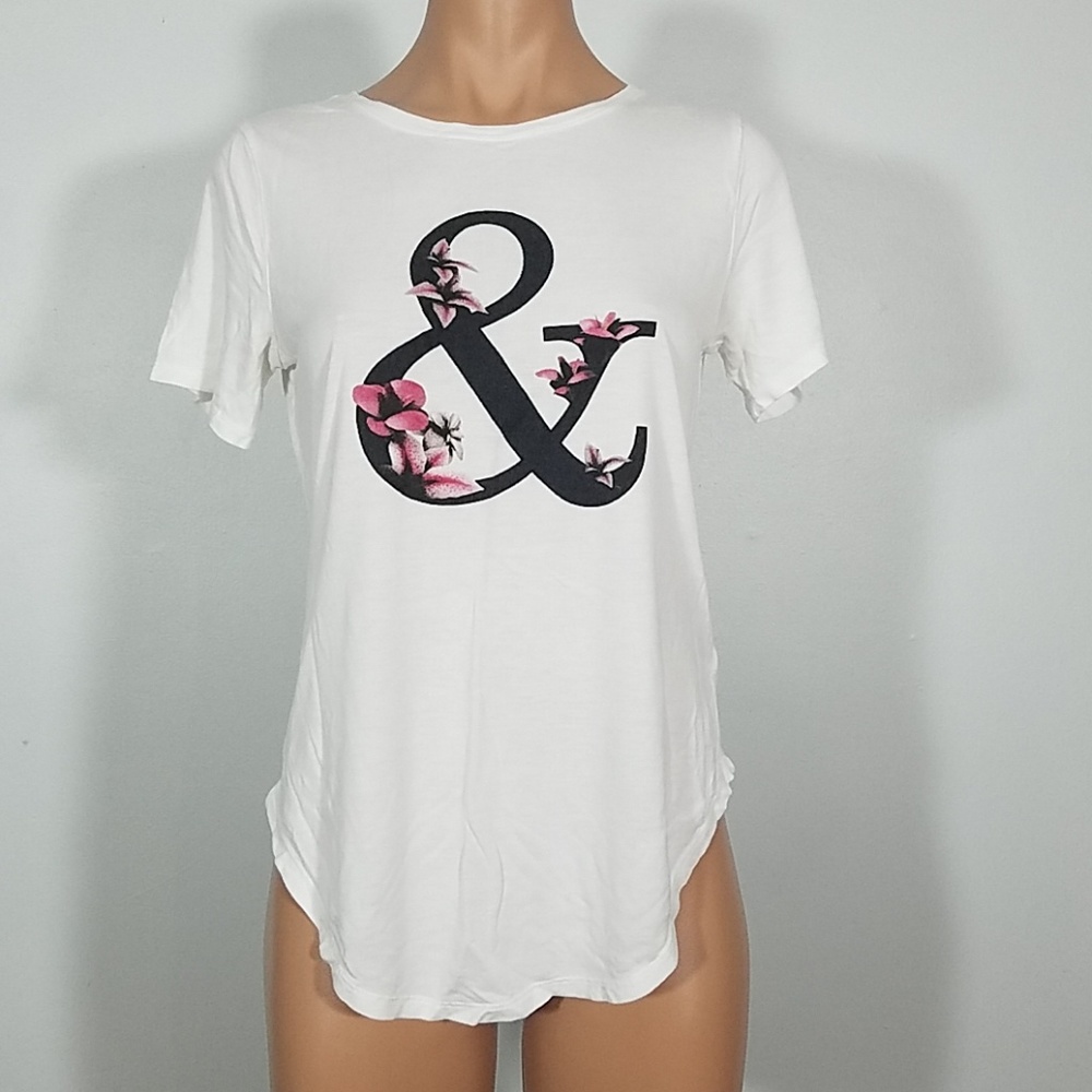 Old Navy Floral "&" White Short Sleeve T-Shirt